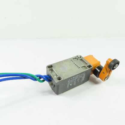 Siemens 3SE3 120-1G-Z Roller Lever Limit Switch 500VAC