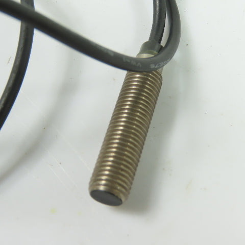 Allen-Bradley 872C-D2NP8-E2 8mm Inductive Proximity Sensor 10-30VDC