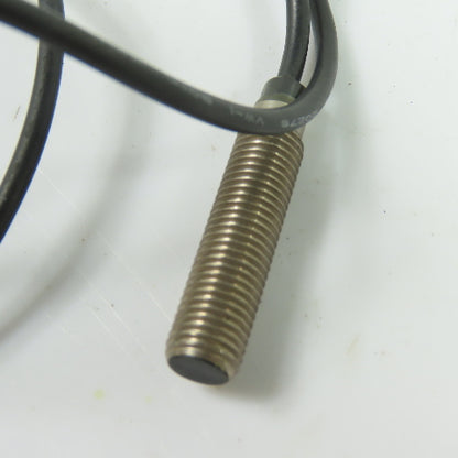 Allen-Bradley 872C-D2NP8-E2 8mm Inductive Proximity Sensor 10-30VDC