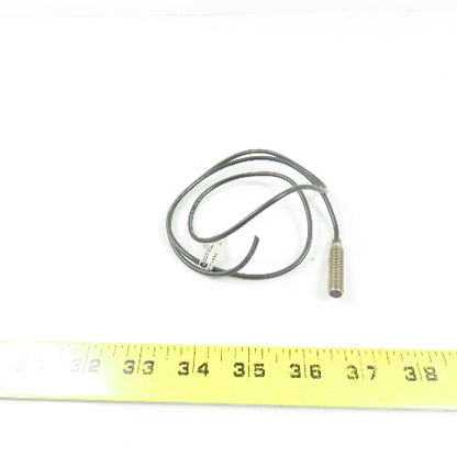 Allen-Bradley 872C-D2NP8-E2 8mm Inductive Proximity Sensor 10-30VDC