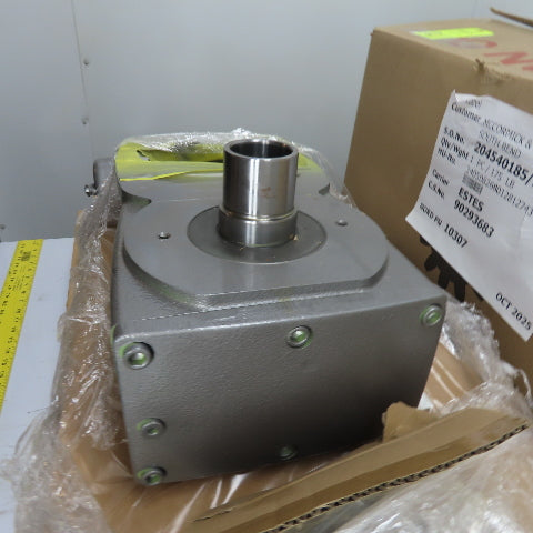 NORD SK4282AZSH.F Helical Gear Reducer 15.20:1 Ratio 115 RPM NEW