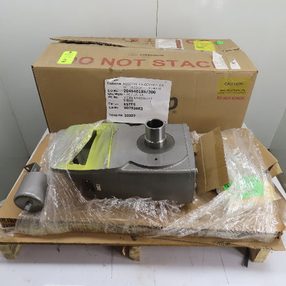 NORD SK4282AZSH.F Helical Gear Reducer 15.20:1 Ratio 115 RPM NEW