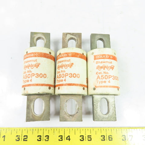 Gould Shawmut A50P300 300A Type 4 Amptrap Fuse 500VAC Lot Of 3
