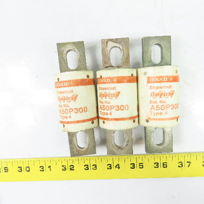 Gould Shawmut A50P300 300A Type 4 Amptrap Fuse 500VAC Lot Of 3