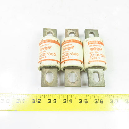 Gould Shawmut A50P300 300A Type 4 Amptrap Fuse 500VAC Lot Of 3