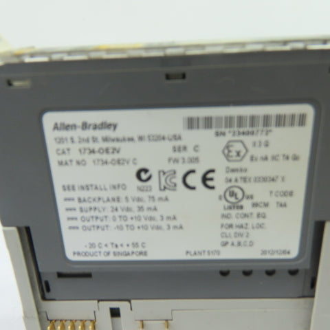 Allen-Bradley 1734-OE2V Ser C Analog Output Module F/W 3.005 1734-RTB & 1734-MB