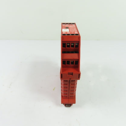 Allen-Bradley MSR5T 440R-B23020 Guardmaster Safety Monitoring Relay 24V Ser C