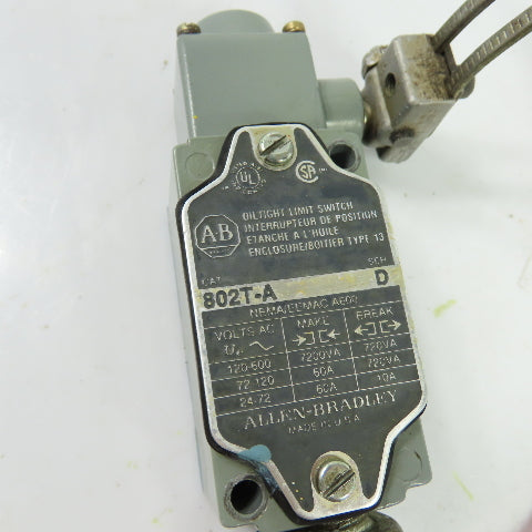 Allen-Bradley 802T-A Oiltight Roller Lever Limit Switch 120-600VAC Ser D