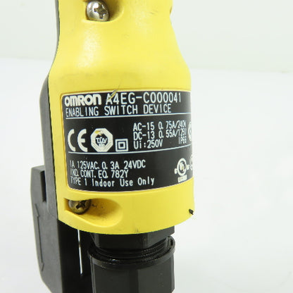 Omron A4EG-C000041 Safety Enabling Switch Device 240VAC