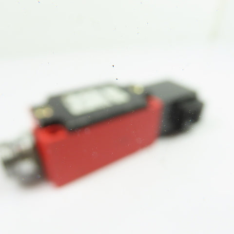 Allen-Bradley 802F-E60MS2-N5 10A Key Interlock Switch 500VAC Ser A