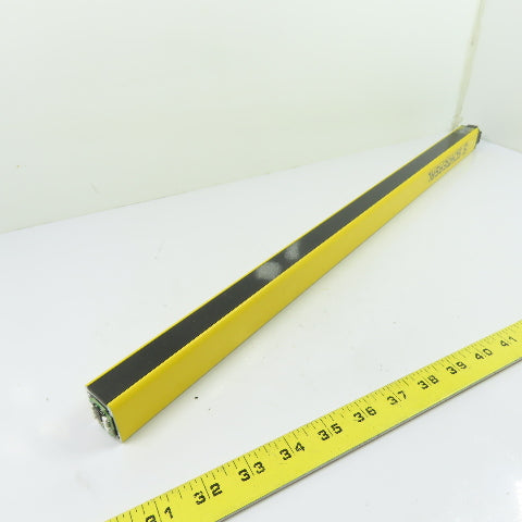 Schmersal 1216620 SLC440-R0570-14-01 Safety Light Curtain Receiver 24VDC 7.0m