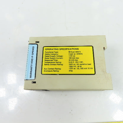 Banner AT-AM-2A Duo-Touch Two-Hand Control Safety Relay Module 115VAC