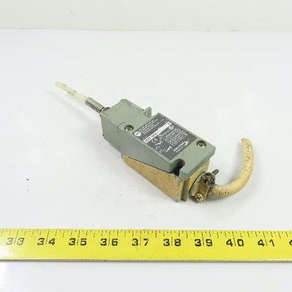 Allen-Bradley 802T-WSP Oiltight Limit Switch 2-Pole 600VAC Ser H