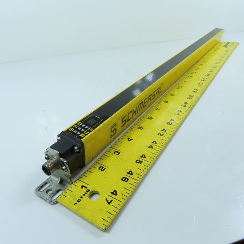 Schmersal SLC440-R0570-1401 Safety Beam Light Curtain Receiver Missing End Cap