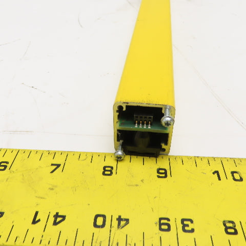 Schmersal SLC440COM-E-0890-14 Safety Beam Light Curtain Emitter Missing Endcap