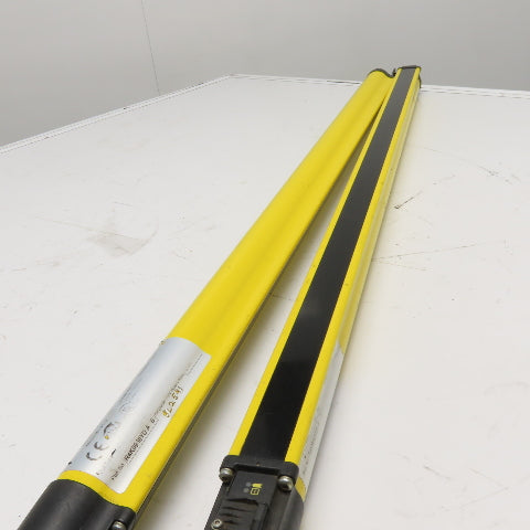Allen-Bradley T4K0960YD 440L Safety Light Curtain Transmitter Receiver Pair