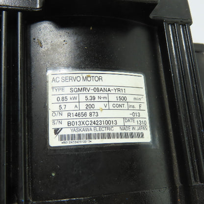 Yaskawa SGMRV-09ANA-YR11 0.85Kw AC Servo Motor 1500RPM 200V