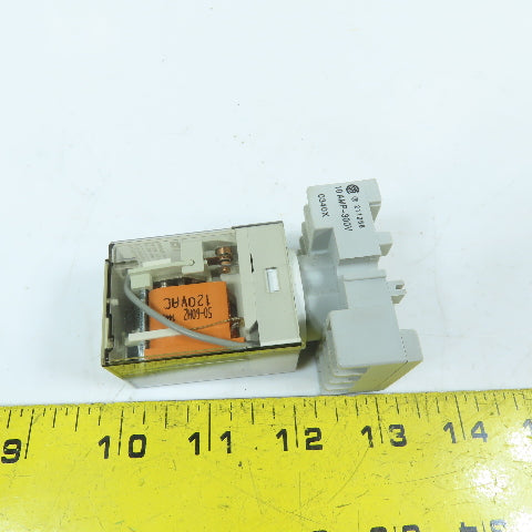 Allen Bradley 700-HA32A1-4 120VAC General Purpose Relay W/ Socket Base