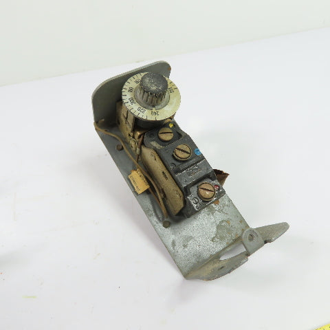 Penn A19ABC-11 Temperature Control Switch Thermostat 100-240F 120/208/240V