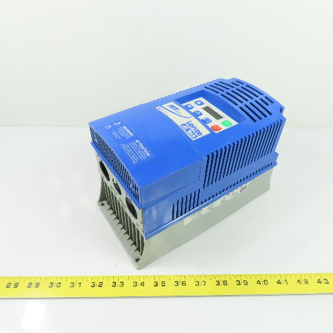 Lenze ESV752N04TXB 10HP 7.5kW SMVector AC Drive VFD 400/480V 3Ph