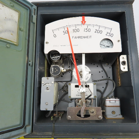 Foxboro 43AP-FA42N 43AP Pneumatic Indicating Controller 0-250°F 20 PSI