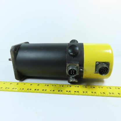 Fanuc A06B-0642-B011 Model 5M DC Servo Motor 151V 2000RPM 5.9Nm 9A