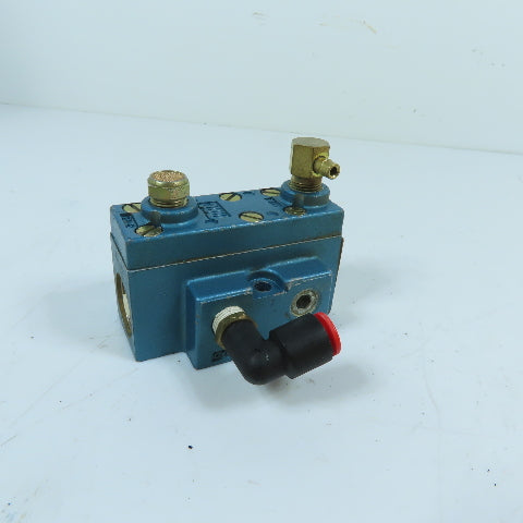 MAC 911A-RA 4-Way 2-Position Air Pilot Operated Pneumatic Valve 150 PSI Max
