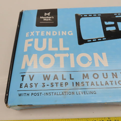 Member's Mark N/A Extending Full Motion TV Wall Mount 32-90" TVs Holds 150 lbs