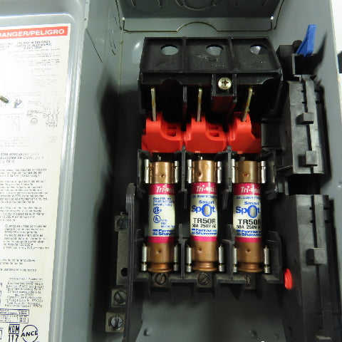 Square D D322N 60A Fusible Safety Disconnect Switch 240VAC