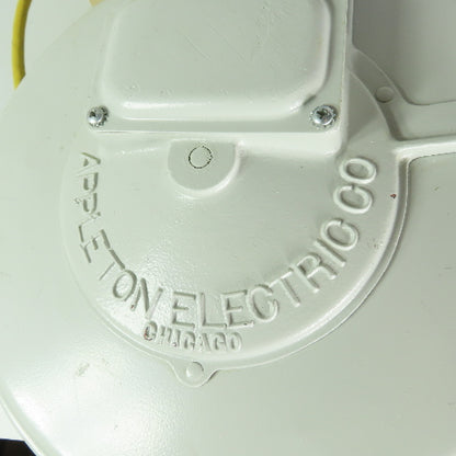 Appleton Electric Reelite Retractable Extension Cord Reel Drop Light 38'