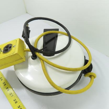 Woodhead N/A Retractable Cord Reel w/ Duplex Outlet Box 110/120V 25'