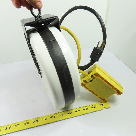 Woodhead N/A Retractable Cord Reel w/ Duplex Outlet Box 110/120V 25'