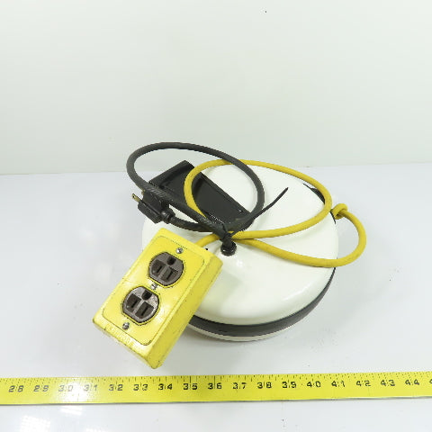 Woodhead N/A Retractable Cord Reel w/ Duplex Outlet Box 110/120V 25'