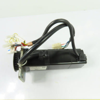 Yaskawa SGMAV-01ANA-YR13 100W 0.318NM AC Servo Motor 200V 3Ph 3000RPM