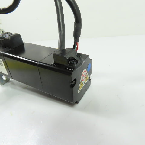 Yaskawa SGMAV-01ANA-YR13 100W 0.318NM AC Servo Motor 200V 3Ph 3000RPM