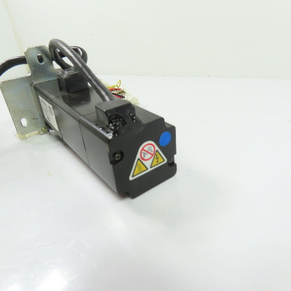 Yaskawa SGMAV-01ANA-YR13 100W 0.318NM AC Servo Motor 200V 3Ph 3000RPM
