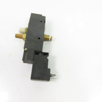 Parker P2E-KV32C B310BB549C 4-Way 2-Position Solenoid Control Valve 24VDC