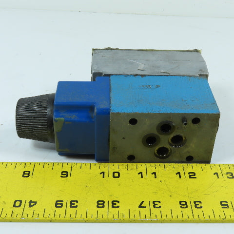 Vickers 634409 DG4V-3-2A-M-W-B-40 Solenoid Directional Control Valve 115/120VAC