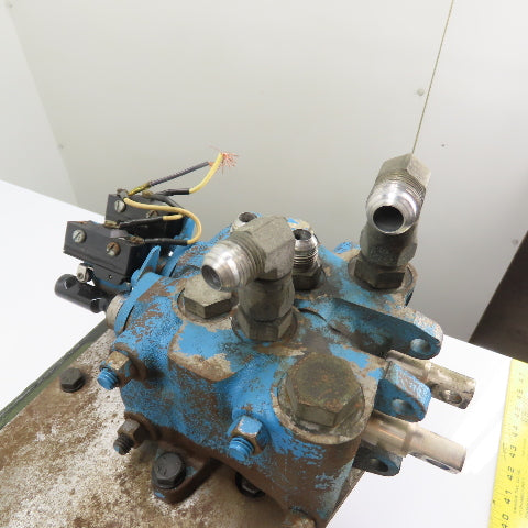 Hydraulic Reservoir Tank 26.5"x7"x9" w/ Vickers 15H4 From Clark ST 30