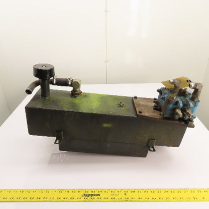 Hydraulic Reservoir Tank 26.5"x7"x9" w/ Vickers 15H4 From Clark ST 30