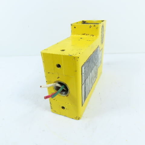 SICK WSU 26-120 Single-Beam Photoelectric Light Barrier Sender 110/120V