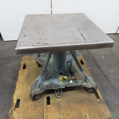 Lyon-Raymond Hydraulic Foot Pump Die Lift Table Cart 2000 lb. 30" x 30"