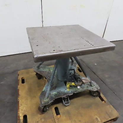 Lyon-Raymond Hydraulic Foot Pump Die Lift Table Cart 2000 lb. 30" x 30"