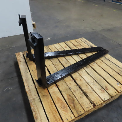 Crown 94182-3 42" x 4" Class II 16" Carriage Forklift Fork Set 2500 lb. Capacity