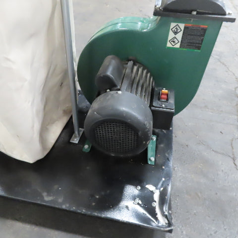 Central Machinery 97869 2HP 70 Gallon Dust Collector 120V 1Ph 3450RPM