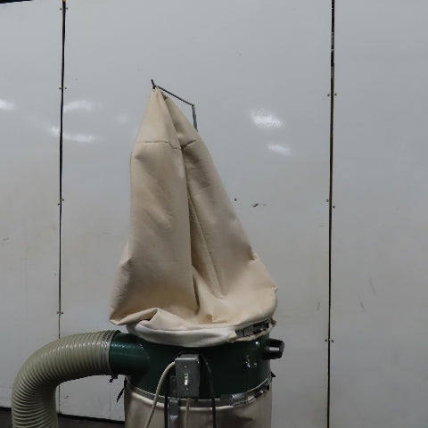 Central Machinery 97869 2HP 70 Gallon Dust Collector 120V 1Ph 3450RPM