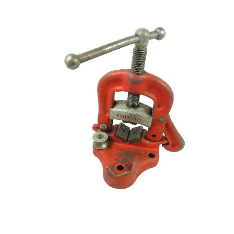 Ridgid No. 22 1/8" to 2-1/2" Capacity Bench Yoke Pipe Vise