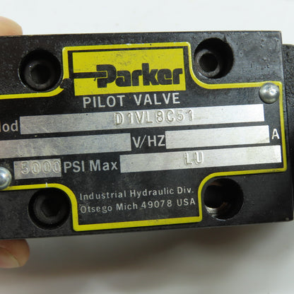 Parker D1VL8C51 Manual Lever Hydraulic Directional Control Valve 5000PSI
