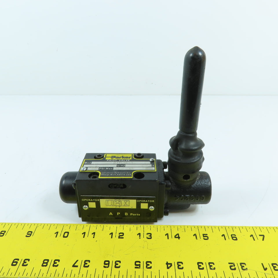 Parker D1VL8C51 Manual Lever Hydraulic Directional Control Valve 5000PSI