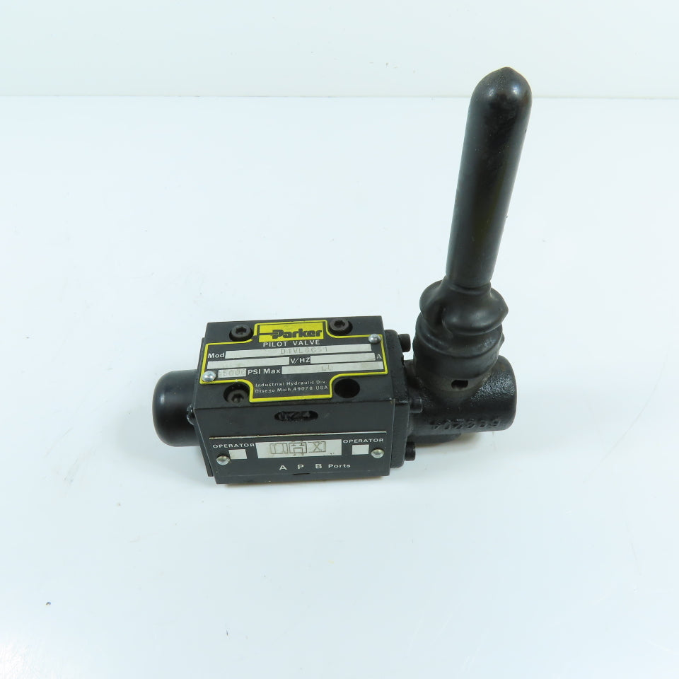 Parker D1VL8C51 Manual Lever Hydraulic Directional Control Valve 5000PSI